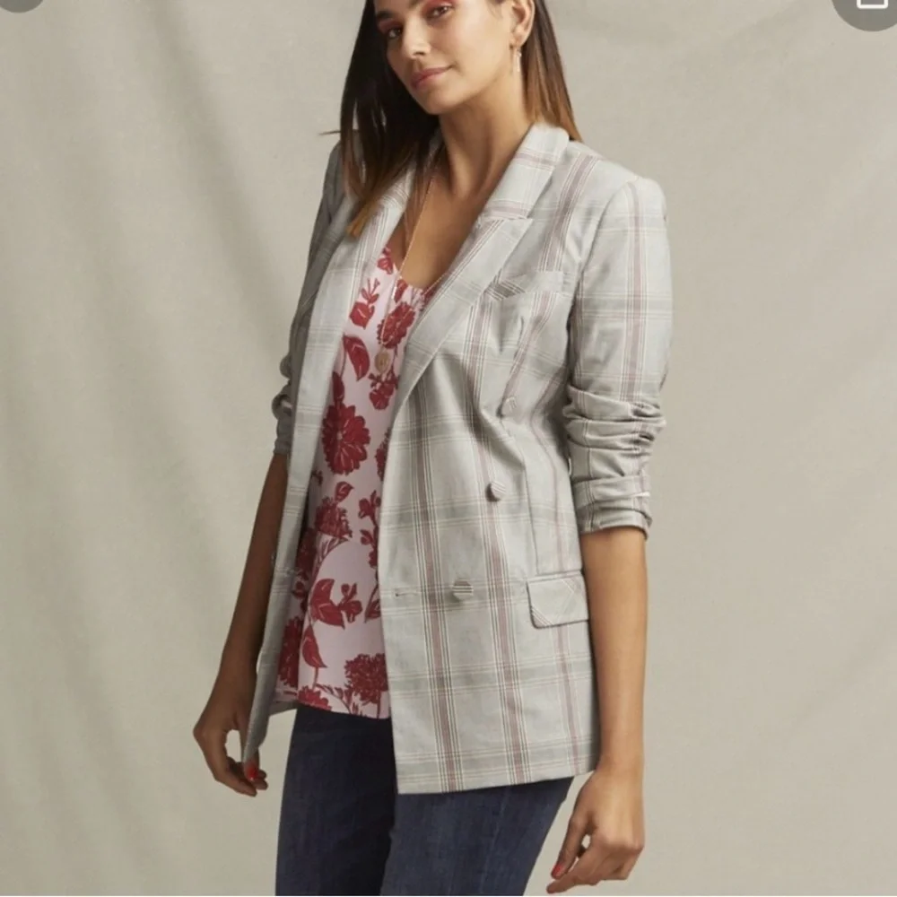 CABI Plaid Sleuth 90’s Style Boxy Blazer 8